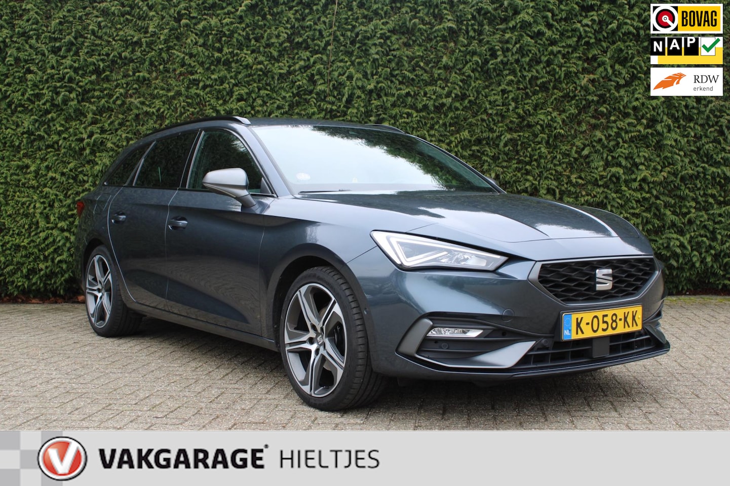 Seat Leon Sportstourer - 1.5 TSI FR Launch Edition NAP, dealer onderhoud - AutoWereld.nl