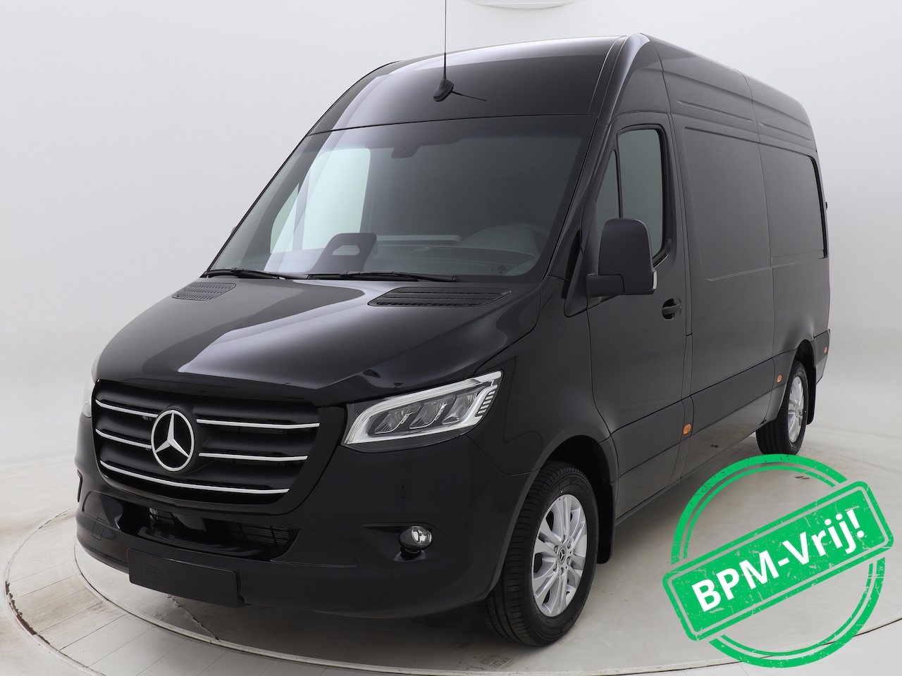 Mercedes-Benz Sprinter - 319CDI 190pk Automaat L2H2 RWD SELECT | BPM Vrij | 3,5t trekhaak voorbereiding | Winterpak - AutoWereld.nl