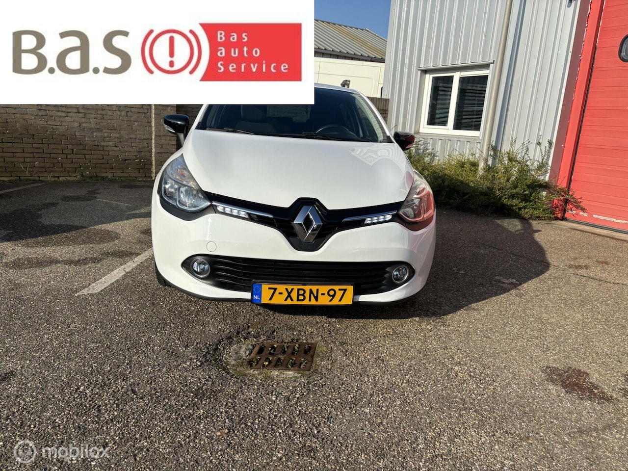 Renault Clio - 0.9 TCe Expression 0.9 TCe Expression - AutoWereld.nl