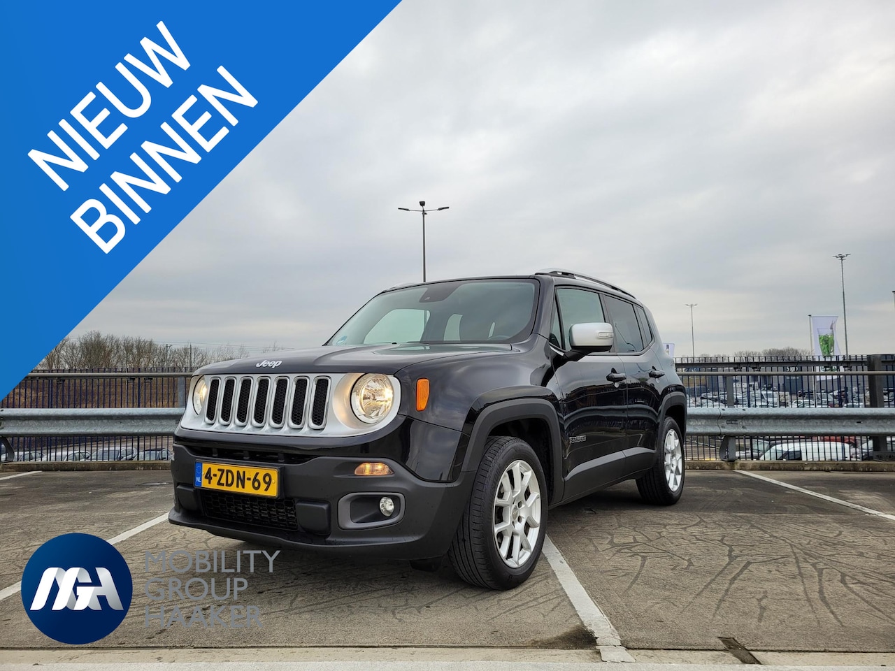 Jeep Renegade - 1.4 MultiAir Limited 1.4 MultiAir Limited - AutoWereld.nl