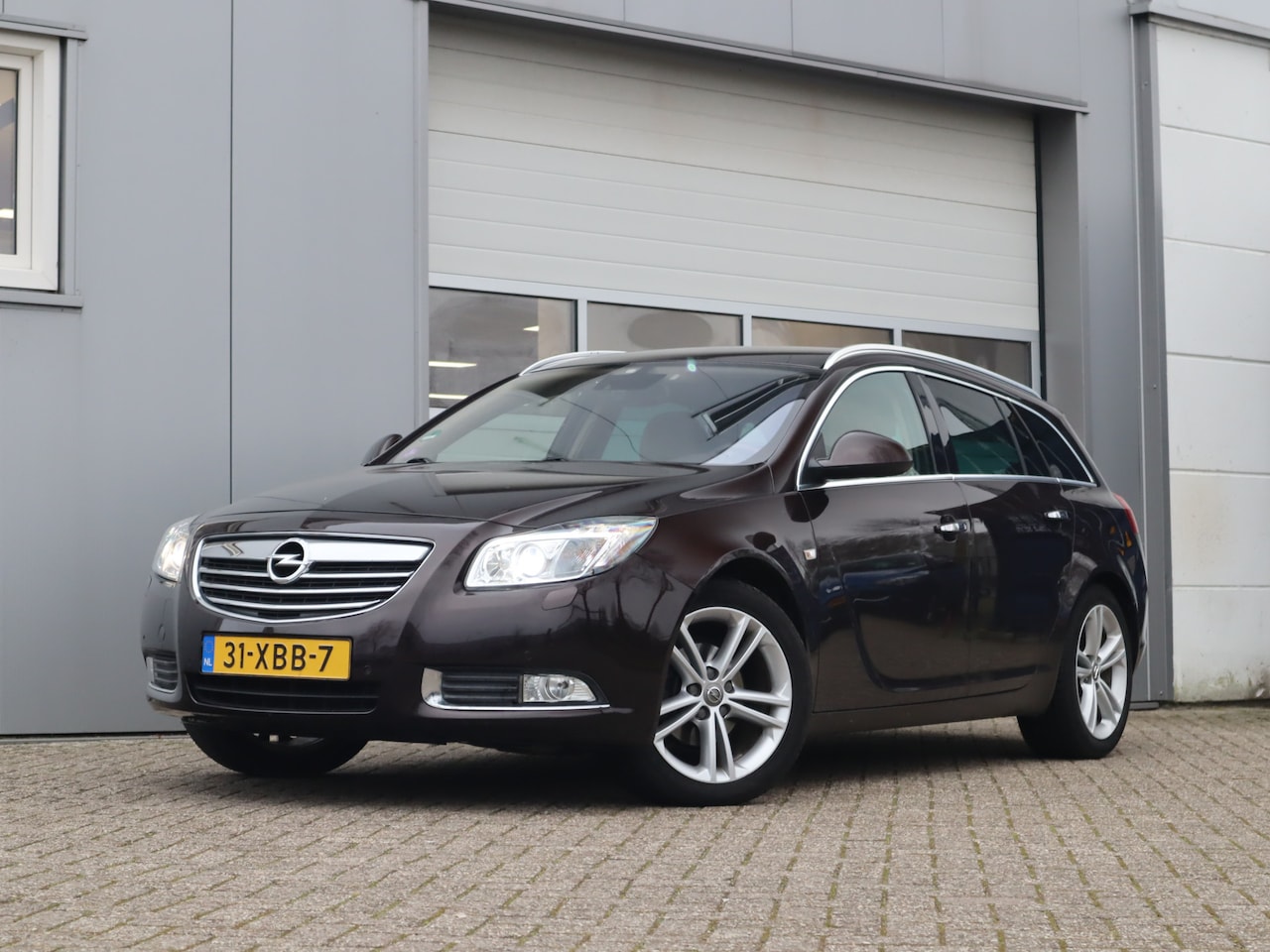 Opel Insignia Sports Tourer - 1.4 Turbo 140PK Business Edition / Leder / stoelverwarming - AutoWereld.nl