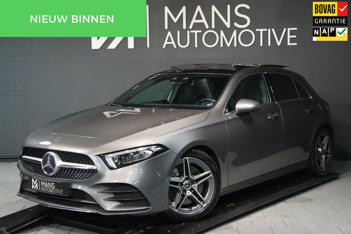 Mercedes-Benz A-klasse - A 250 AMG Line / PANODAK / DODEHOEK / CAMERA / CARPLAY / 18'' - AutoWereld.nl