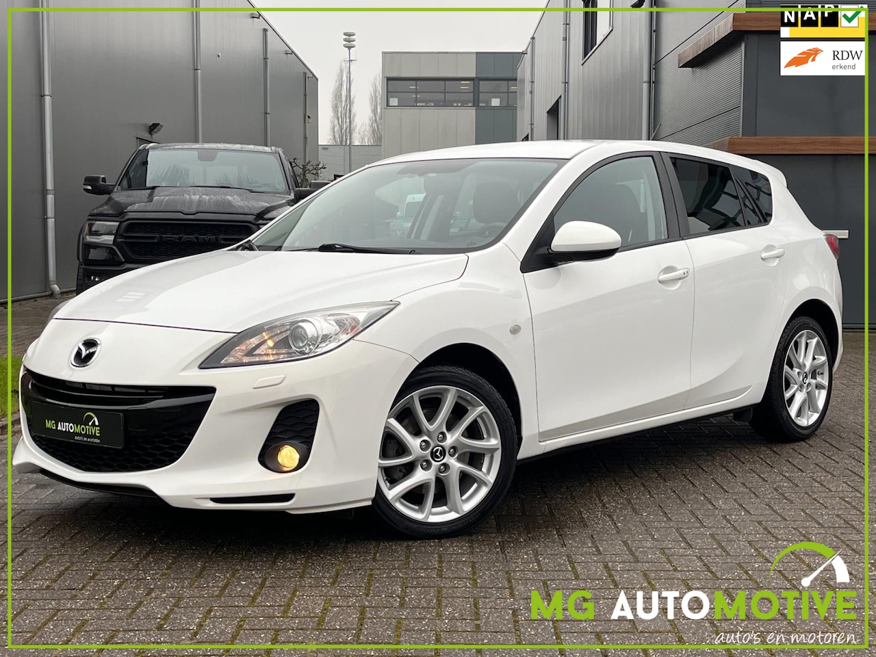 Mazda 3 - 2.0 DiSi GT-M | Leder | Navi | Xenon | Keyless | UNIEKE VOLLE AUTO! - AutoWereld.nl