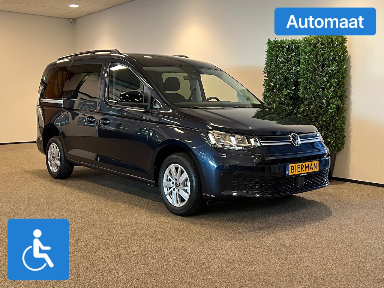 Volkswagen Caddy Maxi - L2 Rolstoelauto Automaat 5+1 - AutoWereld.nl