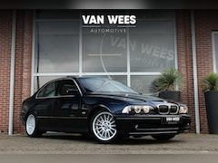 BMW 5-serie - 535i E39 Sedan Facelift Special Edition | NL auto | 2e eigenaar | 245 pk | Automaat | Xeno