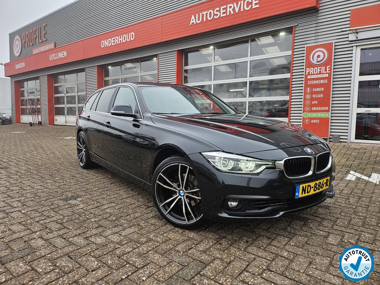 BMW 3-serie Touring - 318i Centennial Executive 318i Centennial Executive - AutoWereld.nl