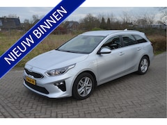 Kia Cee'd Sportswagon - Ceed 1.4 T-GDi DynamicLine AUTOMAAT | Climate Control | Trekhaak | Apple Carplay VERKOOP T