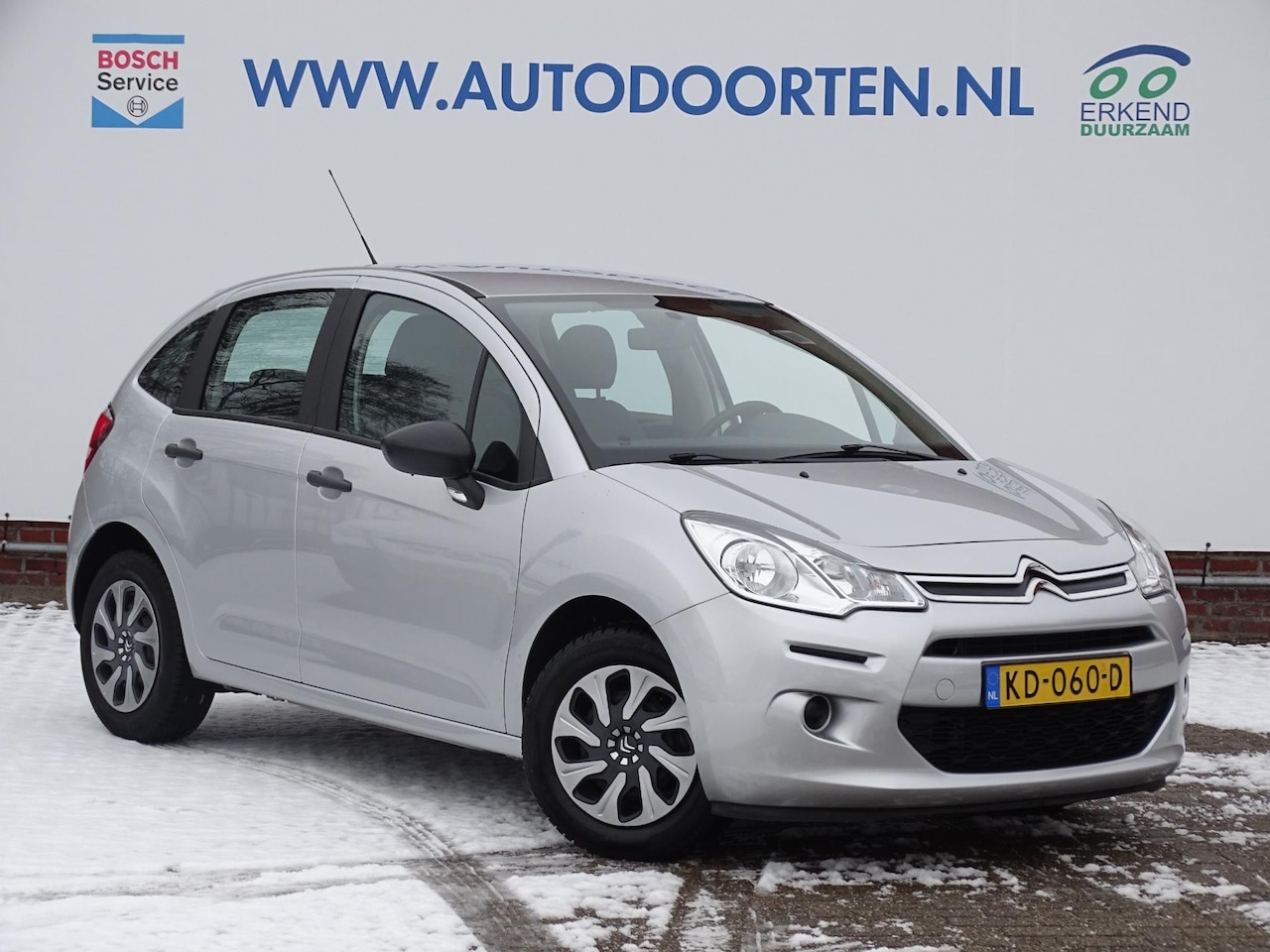 Citroën C3 - 1.0 PureTech Attraction|AIRCO|5-DRS|PDC - AutoWereld.nl