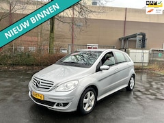 Mercedes-Benz B-klasse - 180 CDI LEUKE AUTO RIJDT EN SCHAKELT GOED