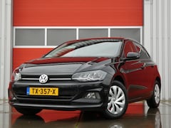 Volkswagen Polo - 1.0 TSI Comfortline/ lage km/ navigatie/zeer mooi