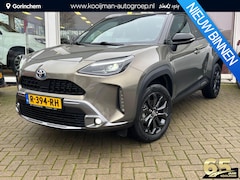 Toyota Yaris Cross - 1.5 Hybrid Explore | 1e Eigenaar | Dealer Onderhouden | Trekhaak | Stoelverwarming | PDC |