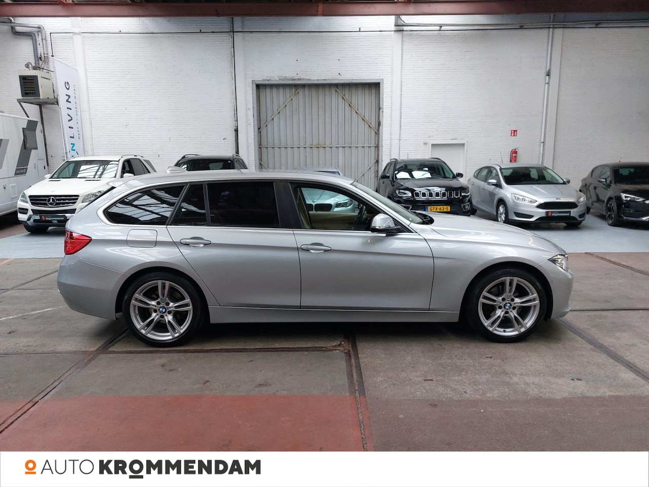 BMW 3-serie Touring - 316i Executive automaat, 18inch, leder, - AutoWereld.nl