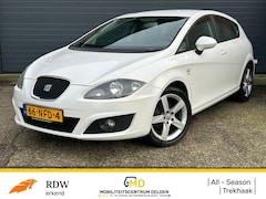 Seat Leon - 1.2 TSI GOOD STUFF / All- Season / Trekhaak /