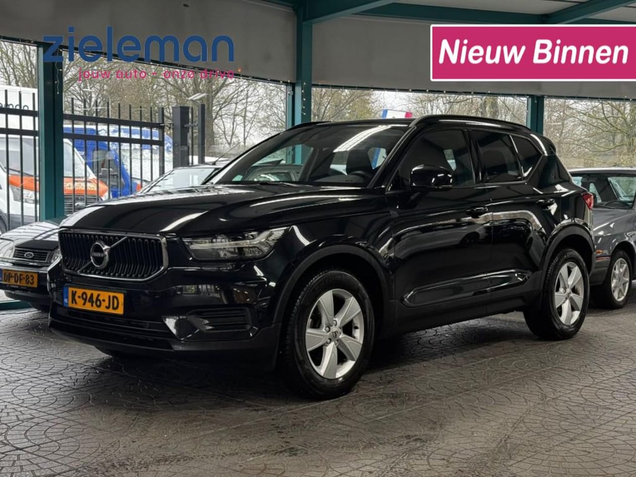 Volvo XC40 - 1.5 T2 Momentum - Navi, Digital cockpit, 163 PK - AutoWereld.nl