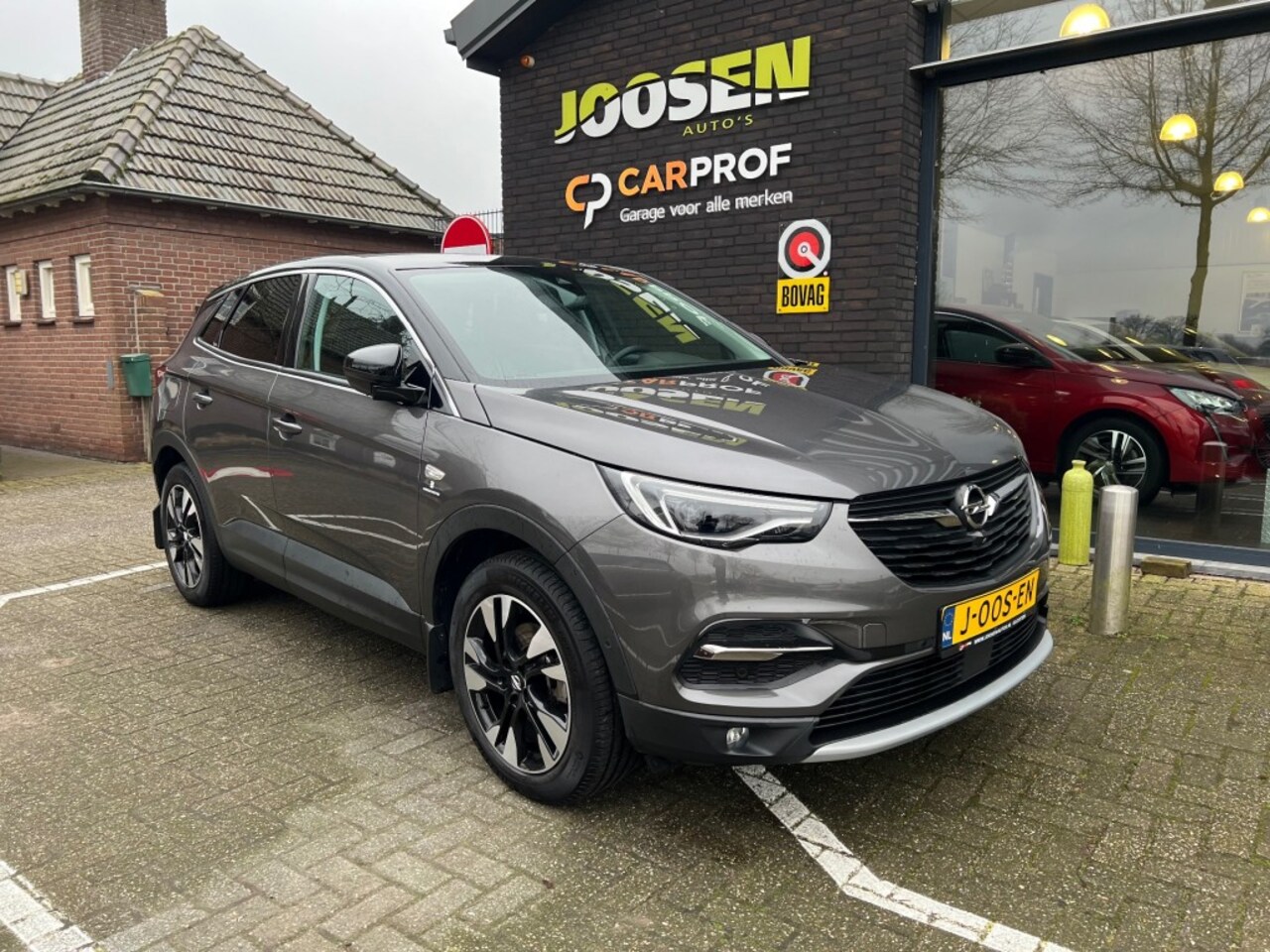 Opel Grandland X - 1.2 Turbo Ultimate 1.2 TURBO ULTIMATE - AutoWereld.nl