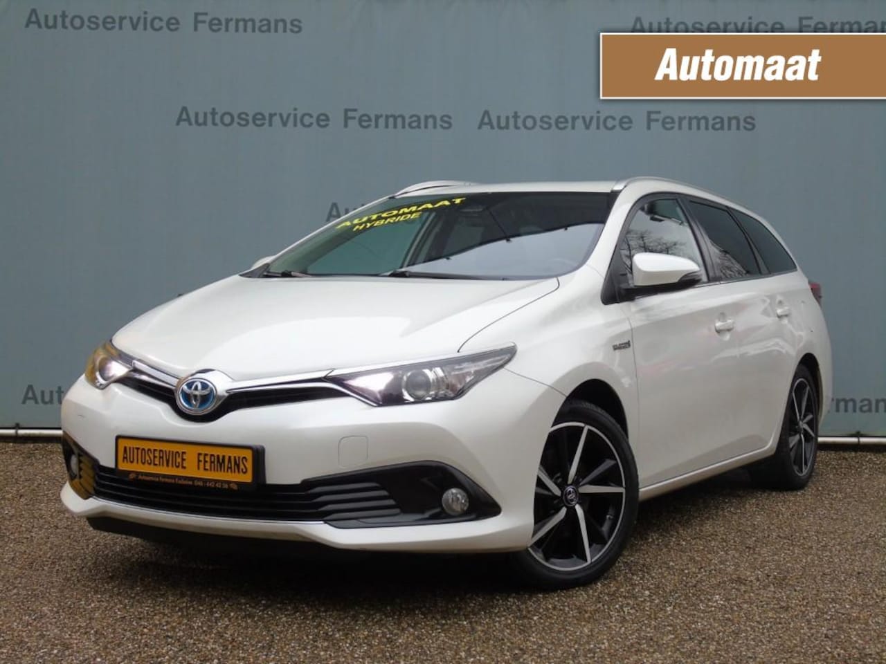 Toyota Auris Touring Sports - 1.8 Hybride Aut Touring Sports. - 2018 -79DKM - Navi - Camera - - AutoWereld.nl