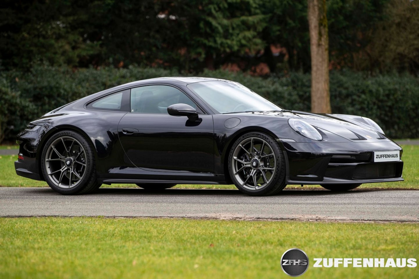 Porsche 911 - 4.0 GT3 Touring PCCB Carbon dak - AutoWereld.nl