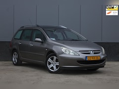 Peugeot 307 SW - 2.0 16V Pack Pano, Clima