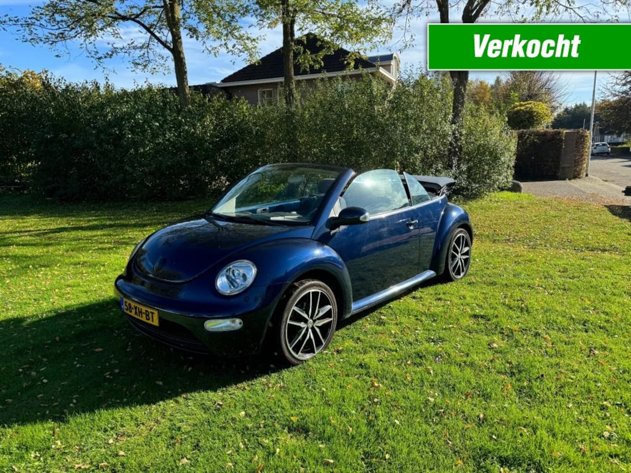 Volkswagen Beetle Cabriolet - 1.6 cabriolet - airco - nieuwe cabriokap - zeer nette staat - AutoWereld.nl