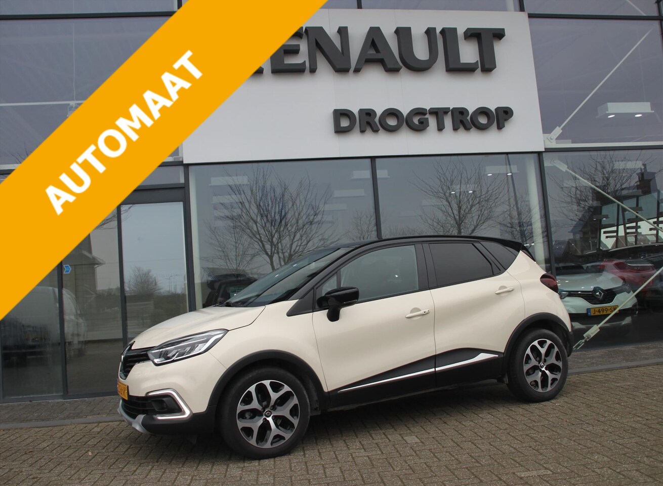 Renault Captur - 150PK-INTENS-AUTOM-23DKM !!!-NAVI-CLIMA-PDC- - AutoWereld.nl