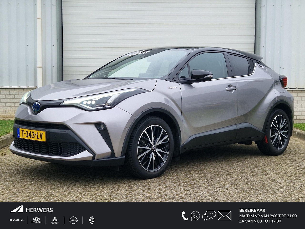 Toyota C-HR - 2.0 Hybrid Launch Edition / Lederen Bekleding / Elektrische Stoelen / Trekhaak Afneembaar - AutoWereld.nl