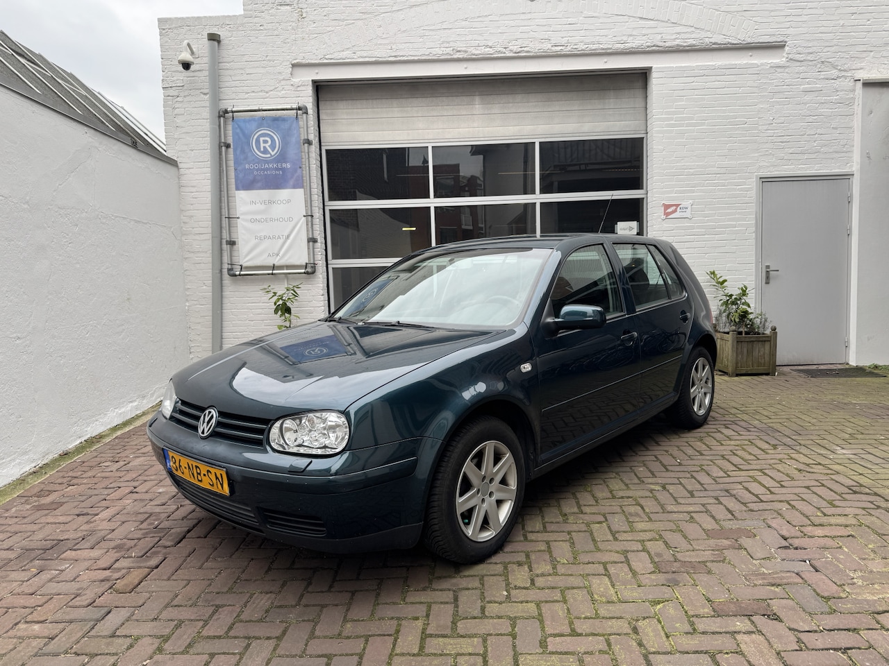 Volkswagen Golf - 1.4-16V Ocean 5drs/Airco/Elect.ramen/LMvelgen - AutoWereld.nl