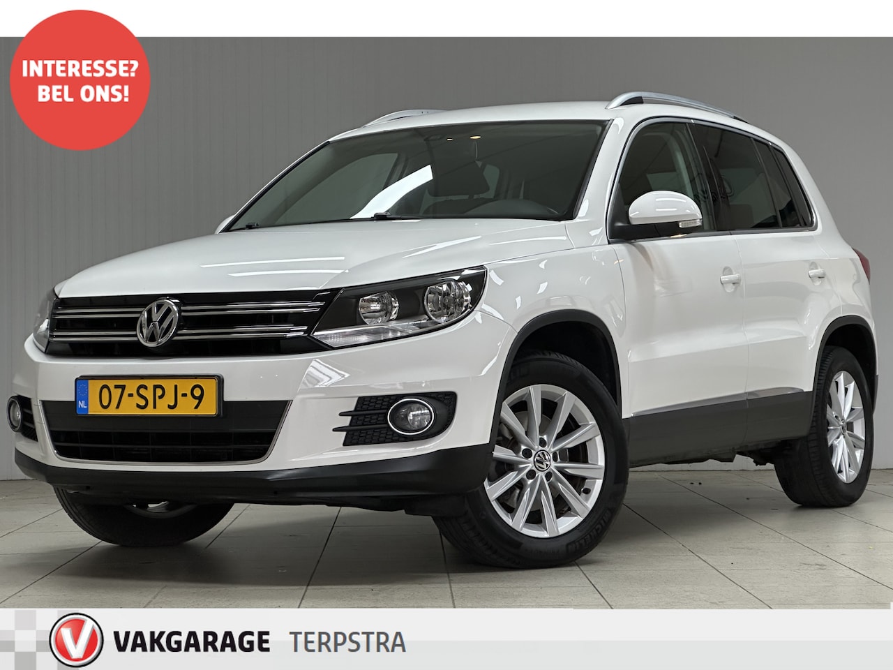 Volkswagen Tiguan - 1.4 TSI Sport&Style/ D-Ketting Verv!/ Trekhaak/ Alcantara/ Apple + Android/ Navi/ Clima/ C - AutoWereld.nl