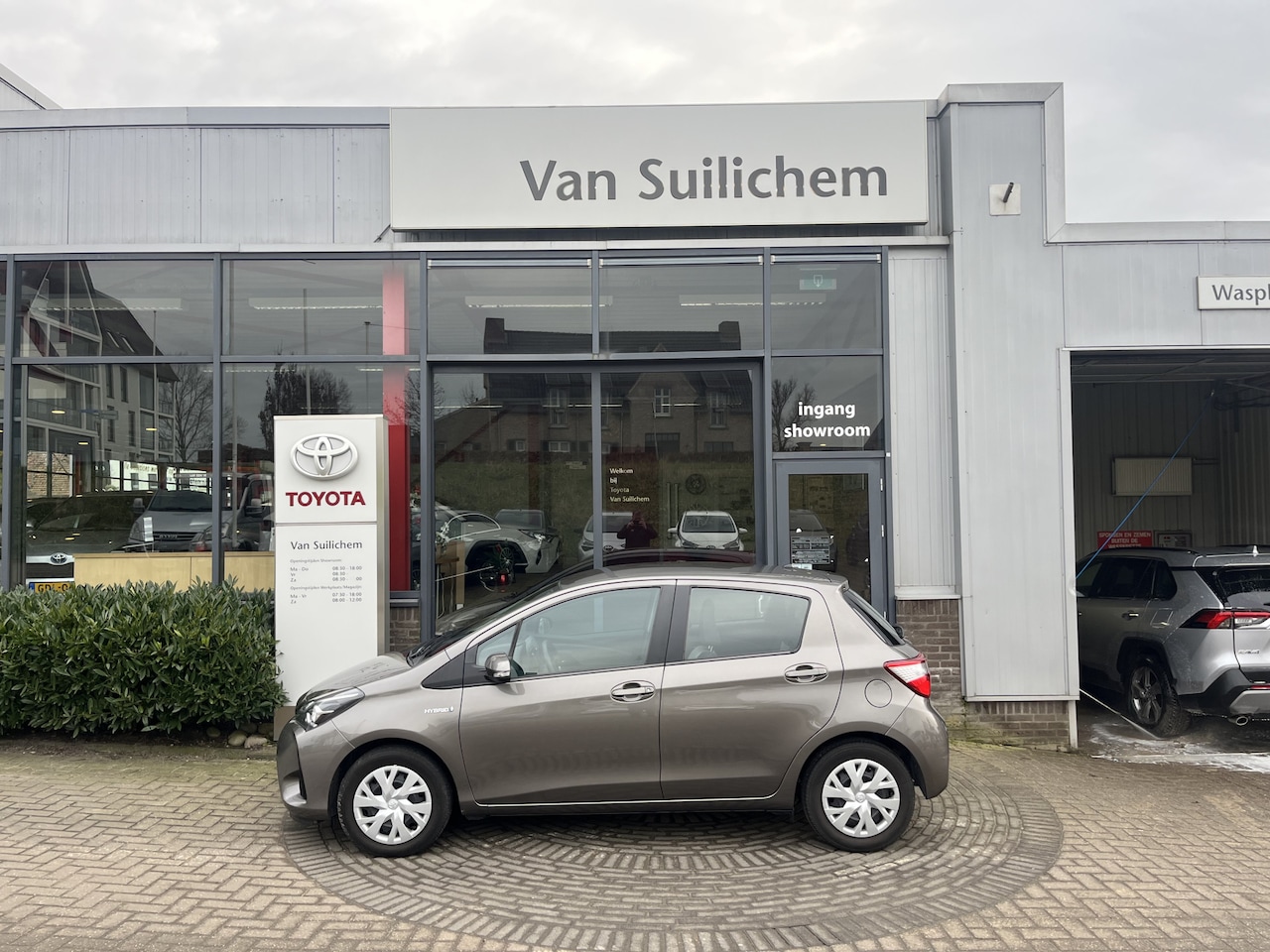 Toyota Yaris - 1.5 Hybrid Active 1.5 Hybrid Active - AutoWereld.nl