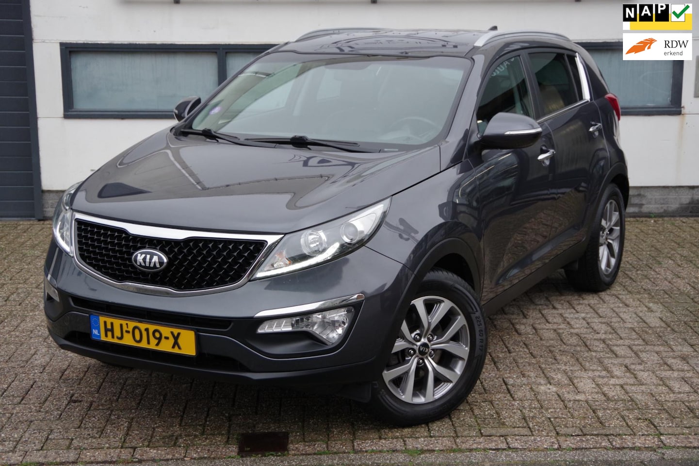 Kia Sportage - 1.6 GDI X-treme DynamicLine 1.6 GDI X-treme DynamicLine - AutoWereld.nl