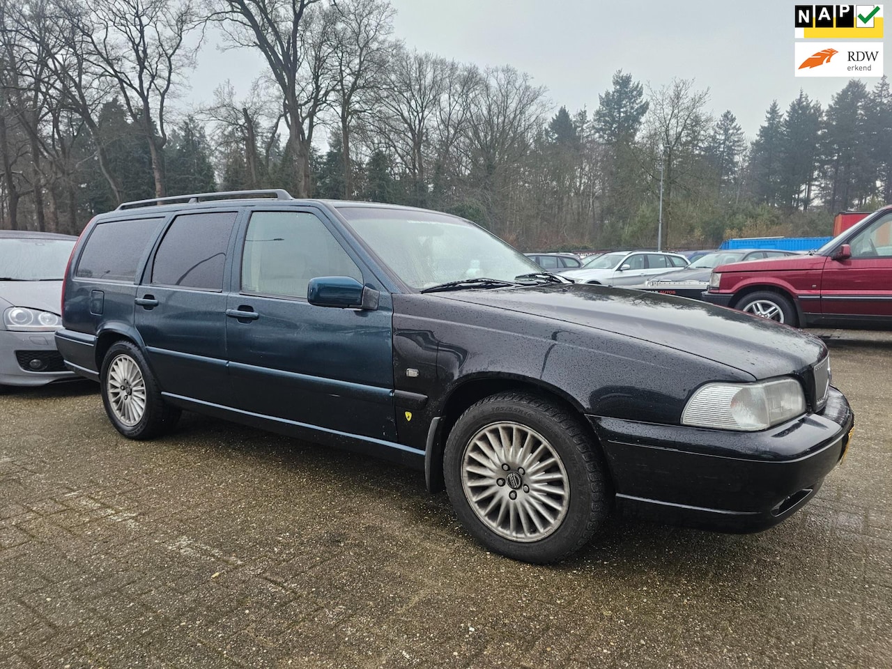 Volvo V70 - 2.5 T Exclusive *apk:02-2026* - AutoWereld.nl