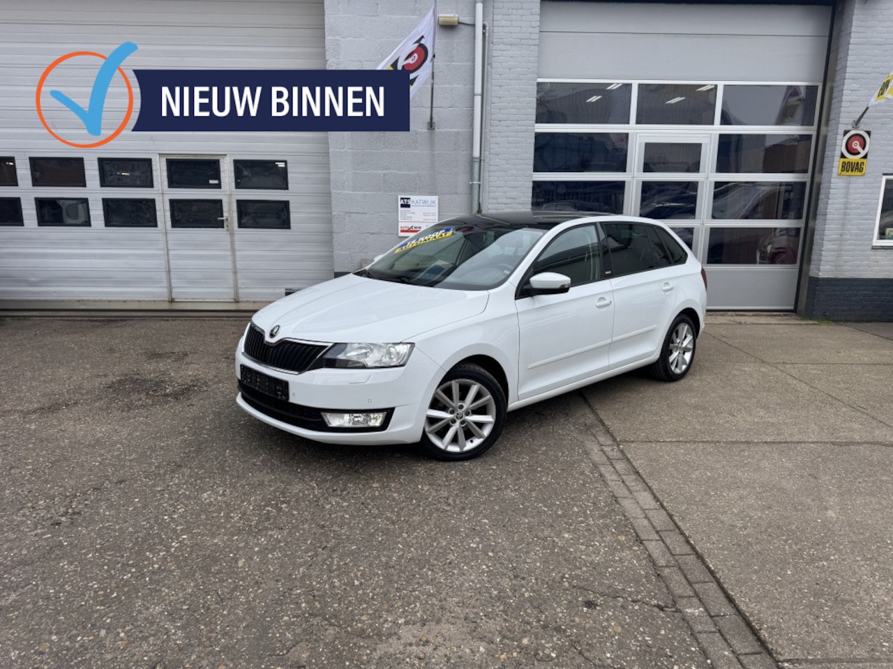 Skoda Rapid Spaceback - 1.2 TSI Grt JOY - AutoWereld.nl