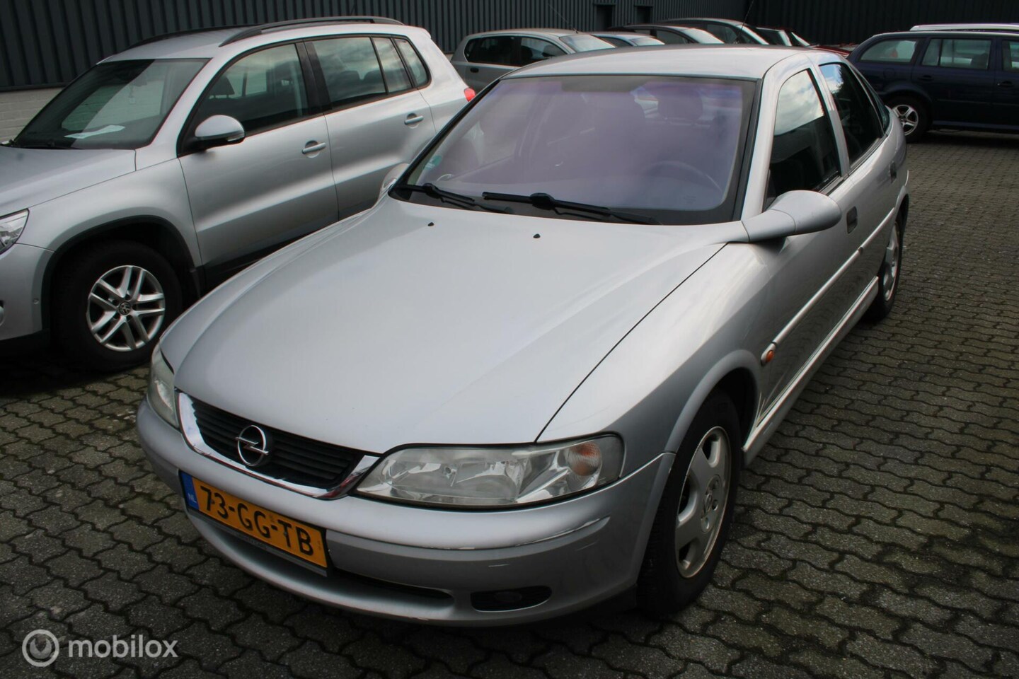 Opel Vectra - 1.8-16V Business Edition 1.8-16V Business Edition - AutoWereld.nl