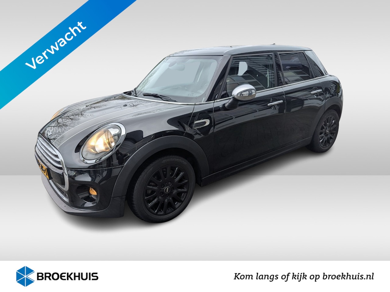 MINI Cooper - Mini 1.5 Chili Business | Climate Control | Navigatie | Union Jack Lights | Cruise Control - AutoWereld.nl