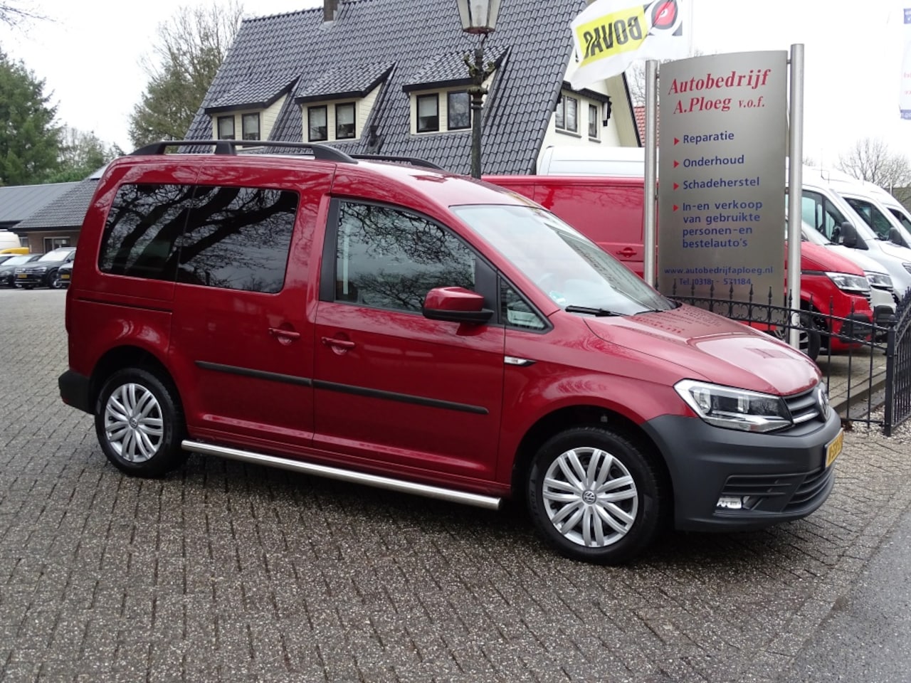 Volkswagen Caddy - 1.4 TSI Trendline 5 zitplaatsen keurig nette staat - AutoWereld.nl