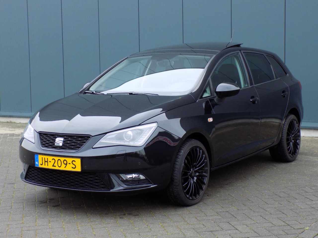 Seat Ibiza ST - 1.0 EcoTSI Style Connect Schuif/kanteldak - AutoWereld.nl