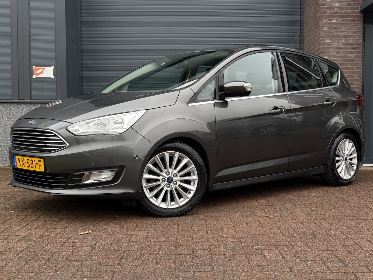 Ford C-Max - 1.0 Titanium NAVI | CRUISE | CLIMATE | PDC | LM VELGEN | APK 2026! - AutoWereld.nl