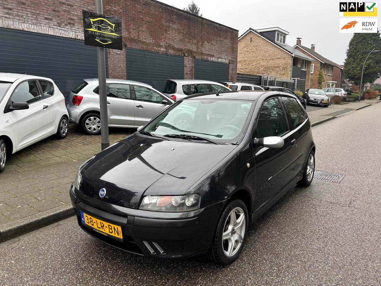 Fiat Punto - 1.2-16V SportSound 1.2-16V SportSound,AIRCO,ELEKT PAKKET,SPORTPAKKET,NIEUWE APK - AutoWereld.nl