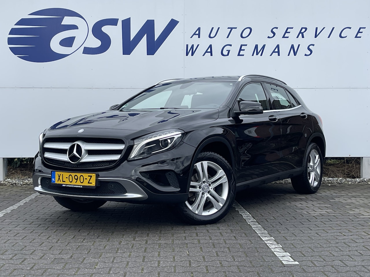 Mercedes-Benz GLA-Klasse - 180 Ambition | Navi | Cruise | Xenon | PDC | Airco | RIJKLAAR! - AutoWereld.nl