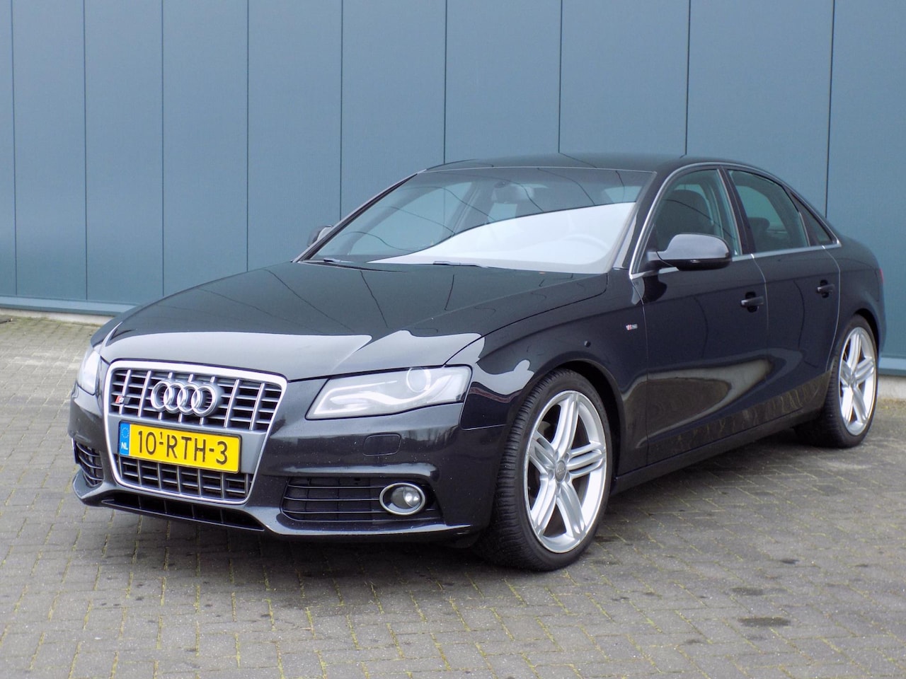 Audi A4 Limousine - 1.8 TFSI S Line - AutoWereld.nl