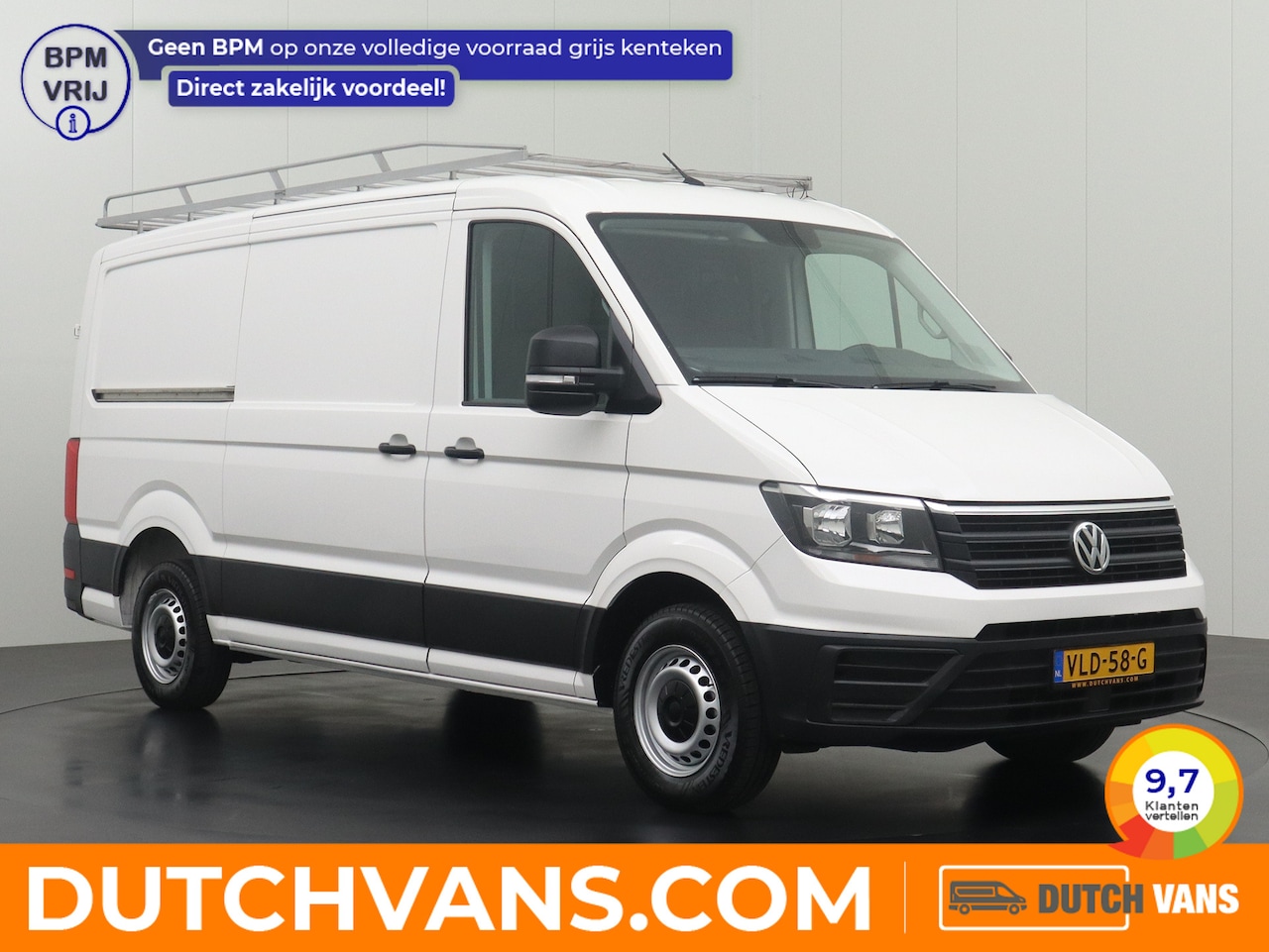 Volkswagen Crafter - 2.0TDI 140PK L3H2 Highline | Imperiaal | Trekhaak | 2xSchuifdeur | Airco | Betimmering - AutoWereld.nl