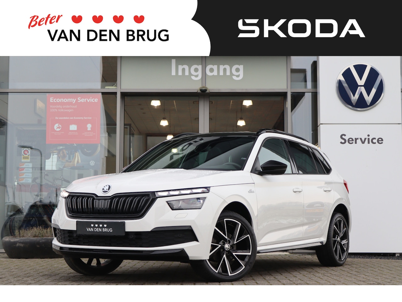 Skoda Kamiq - 1.0 TSI 110 pk Monte Carlo | Panoramadak | Zwenkbare Trekhaak | Camera | Climatronic | 18' - AutoWereld.nl