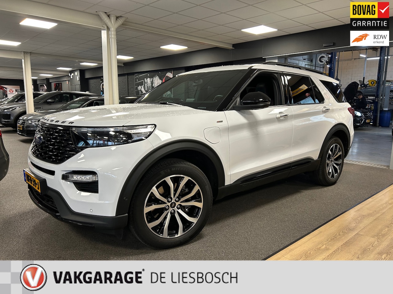 Ford Explorer - 3.0 V6 EcoBoost PHEV ST-Line 3.0 V6 EcoBoost PHEV ST-Line - AutoWereld.nl