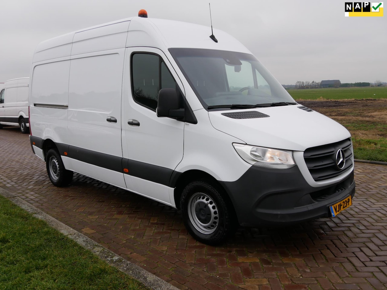 Mercedes-Benz Sprinter - 315 1.9 CDI L2H2 AUT. NAVI CAMERA - AutoWereld.nl