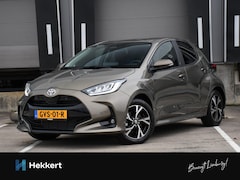 Toyota Yaris - Team D First Edition 1.5 Hybrid 115pk Automaat ADAPT. CRUISE | DAB | APPLE-CARPLAY | KEYLE