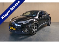 Toyota C-HR - 1.8 Hybrid Style - Stoel/Stuurverwarming - Adaptive Cruise - Navi - Parkeer assisitent