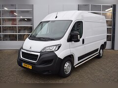 Peugeot Boxer - 435 2.2 BlueHDi 165PK L2H2 Zwaar Premium | 3.5t | 3000kg trekgewicht | Camera