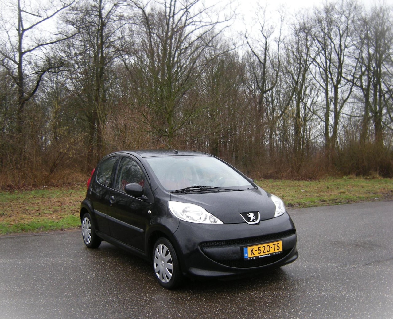 Peugeot 107 - 1.0-12V XR 1.0-12V XR - AutoWereld.nl