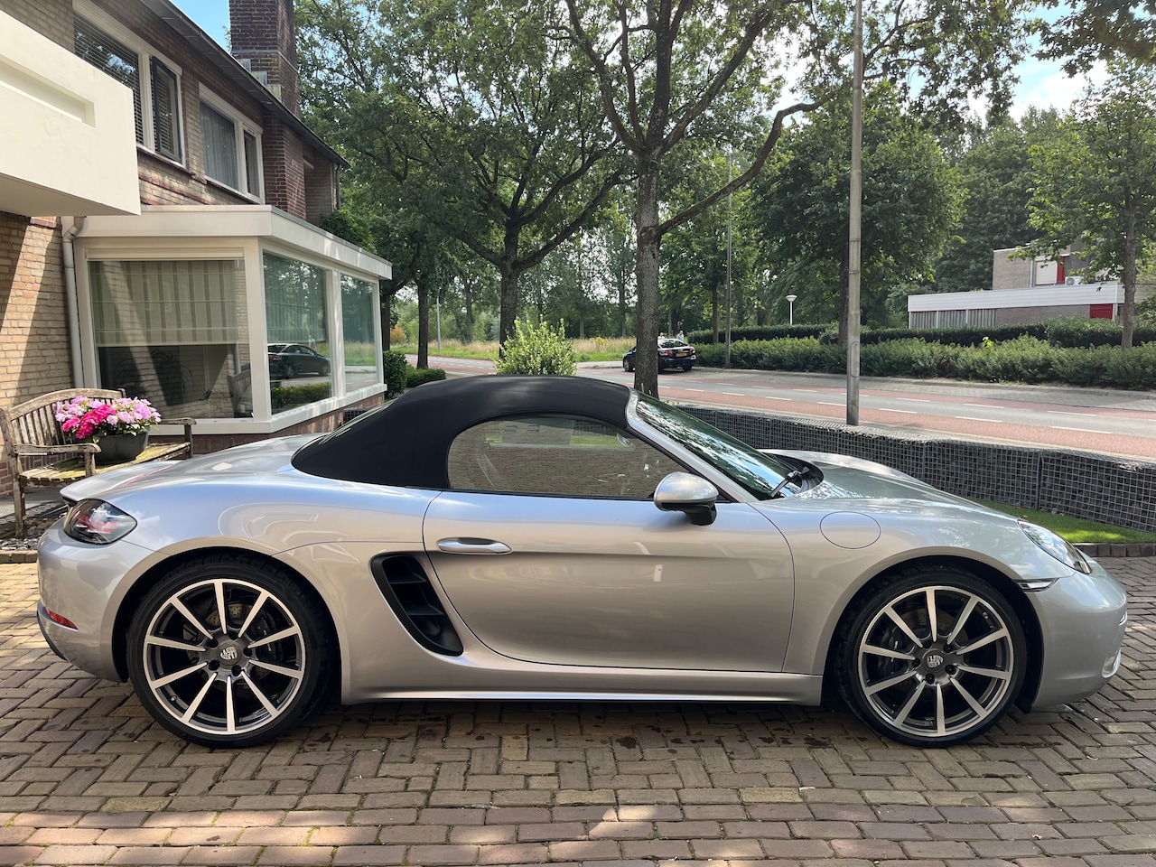 Porsche 718 Boxster - 2.0 PDK 33.000 KM NL Auto Uniek - AutoWereld.nl