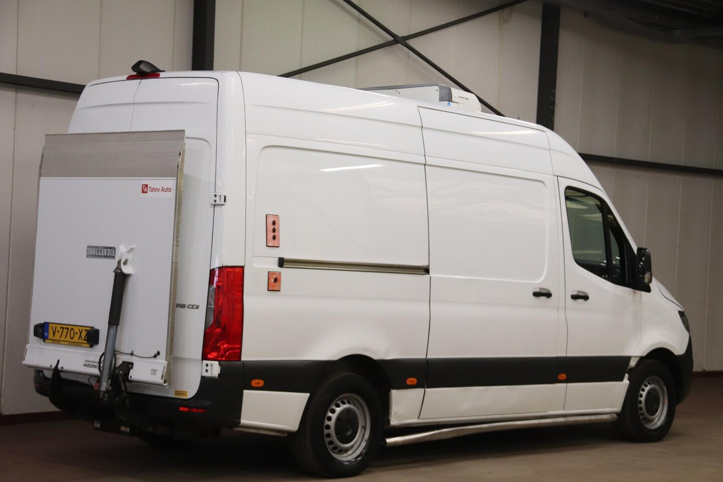 Mercedes-Benz Sprinter - 316 L2H2 KOELWAGEN VRIESAUTO MET LAADKLEP EURO 6 - AutoWereld.nl