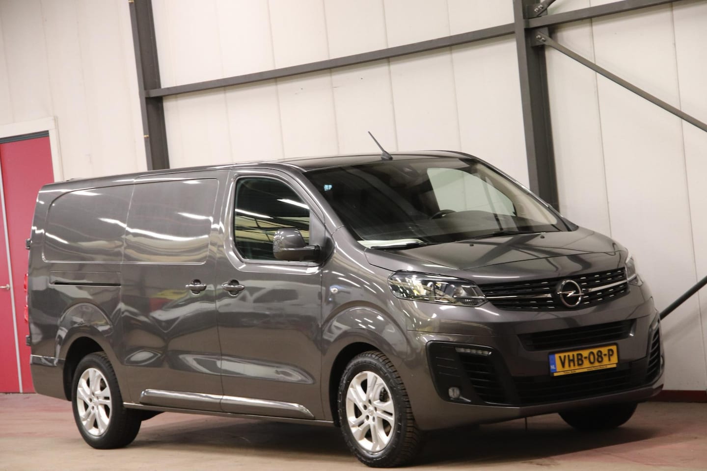 Opel Vivaro - 2.0 CDTI 150PK L3H1 EURO 6 Opel Vivaro 2.0 CDTI 150PK L3H1 AUTOMAAT EURO 6 Opel Vivaro 2.0 - AutoWereld.nl